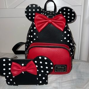 Disney loungefly mini mouse